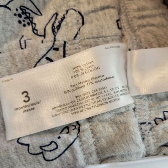 Baby Boy Carter's Dinosaur Tank & Shorts Set (size 3M) - Picture 4 of 5